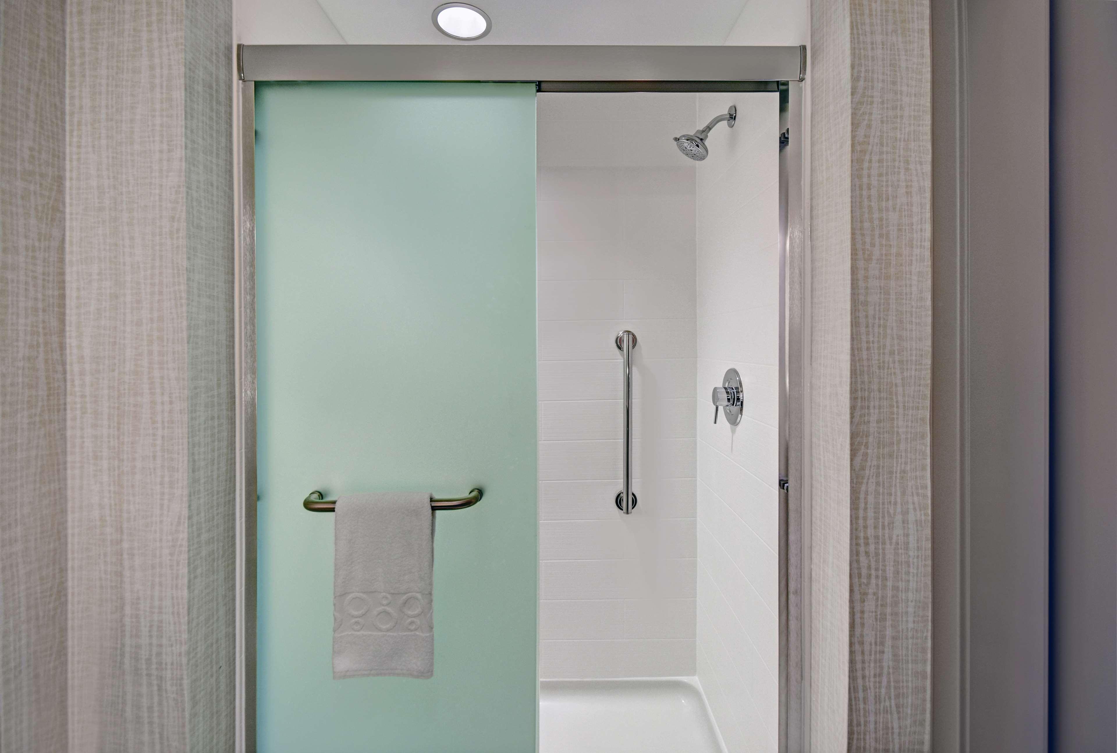 Home2 Suites By Hilton Blacksburg University ภายนอก รูปภาพ