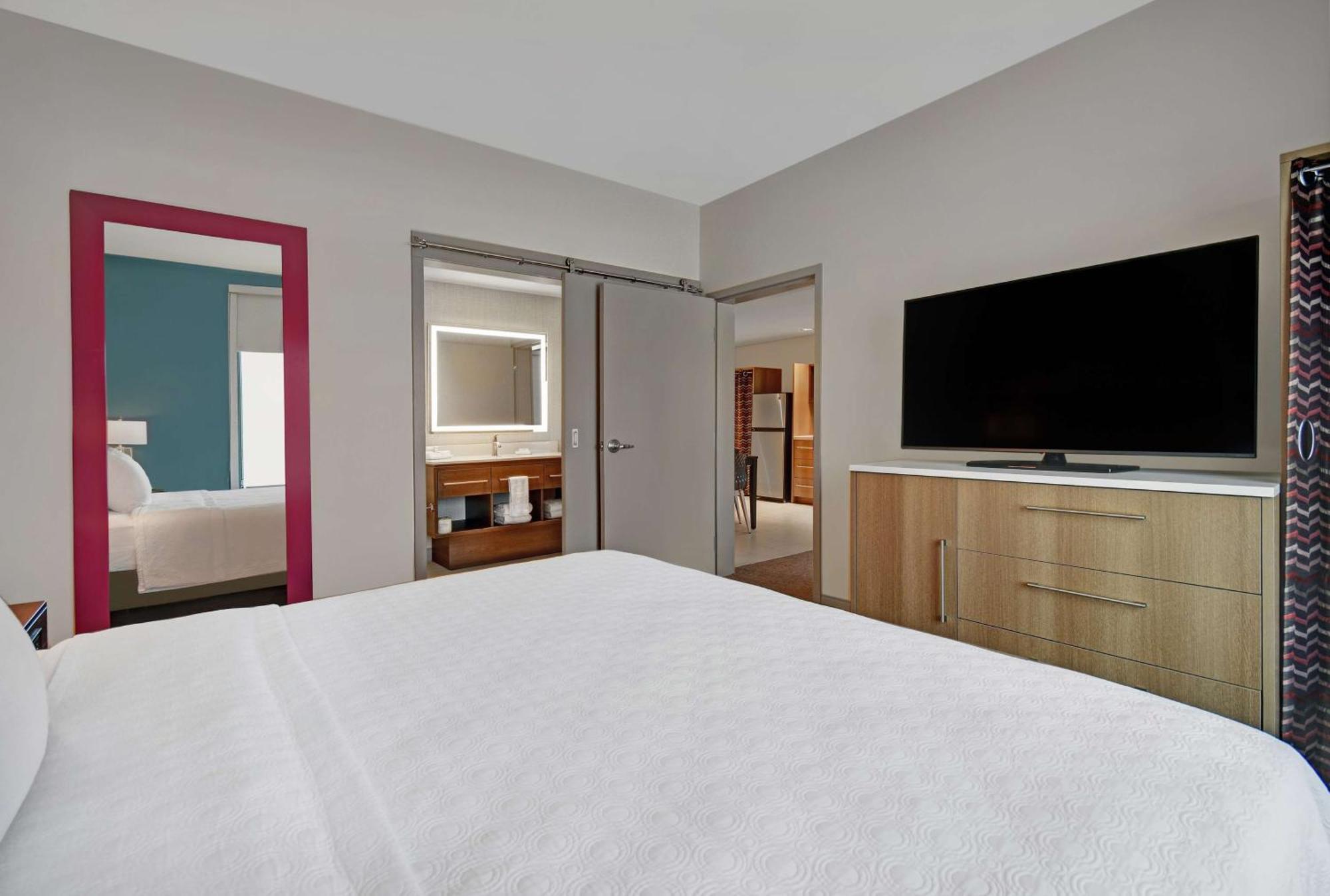 Home2 Suites By Hilton Blacksburg University ภายนอก รูปภาพ